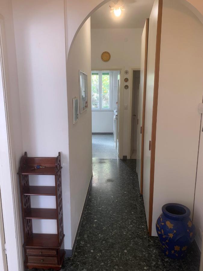 Casa Bianca 4 - Confortevole In Centro A Монелья Экстерьер фото